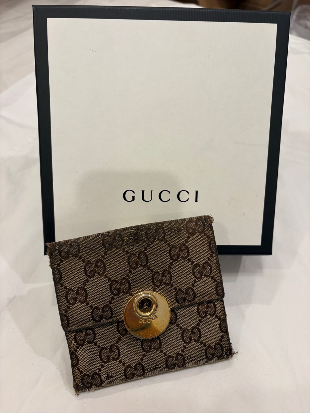 Vintage Gucci Monogram Canvas Compact Wallet w/ gift box authentic